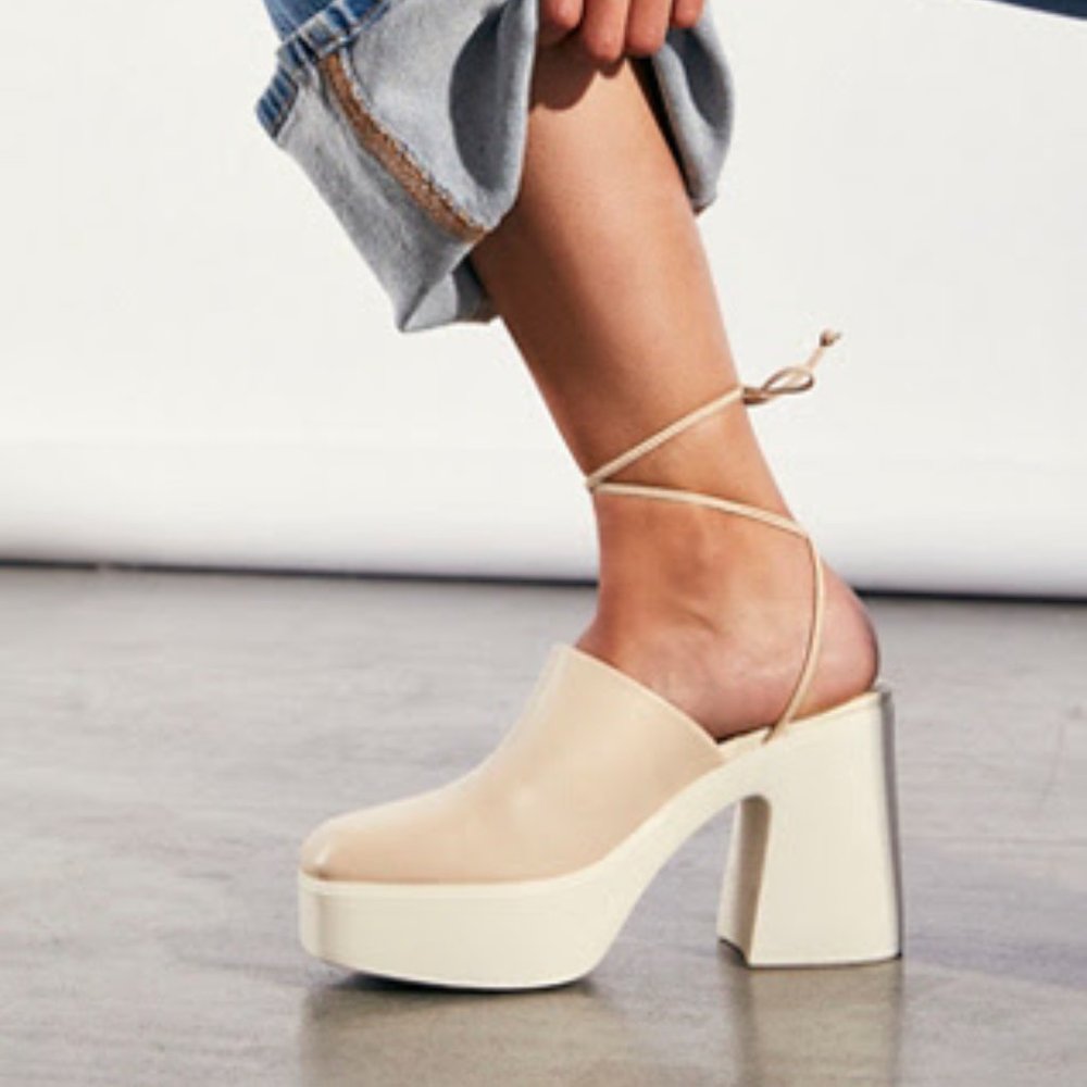 Free People "Zoe Closed Toe Wrap Platform" Color: White, Size: 39 (9)